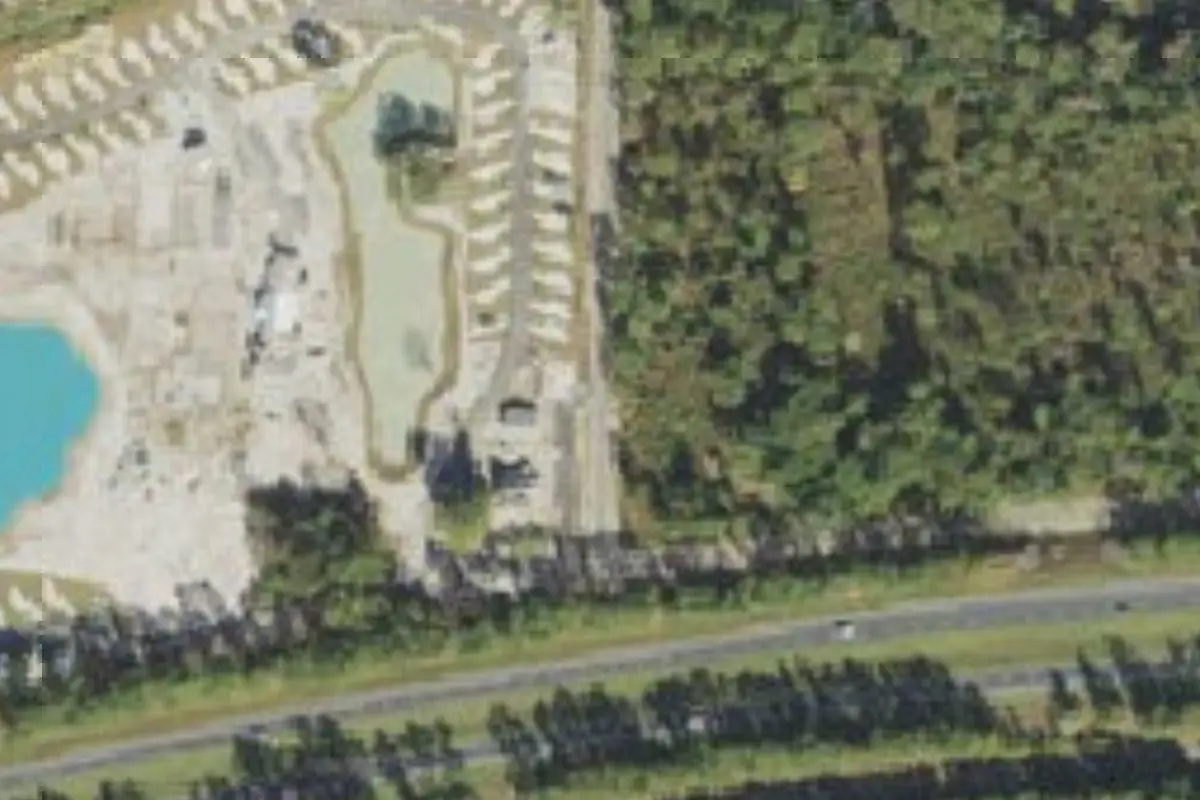 Aerial view of Island Oaks RV Resort