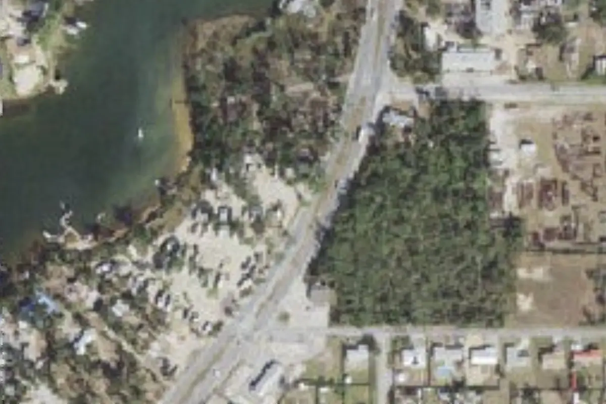 Aerial view of Gulf Oaks RV Park