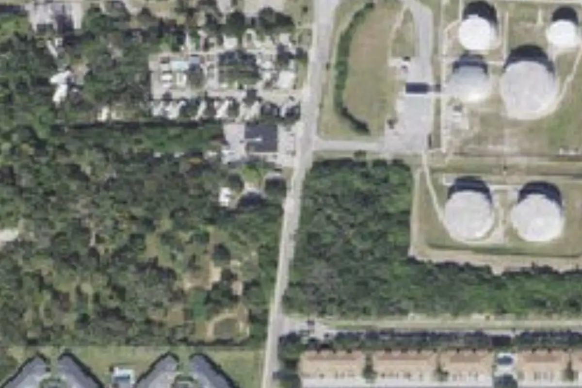 Aerial view of Port Canaveral Tr Park