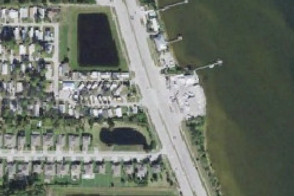 Aerial view of Riverview MHRV