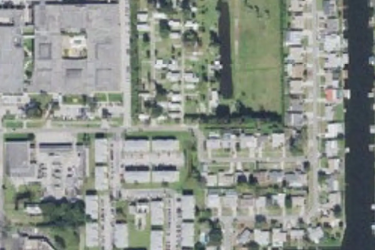 Aerial view of Town and Country Tr Park