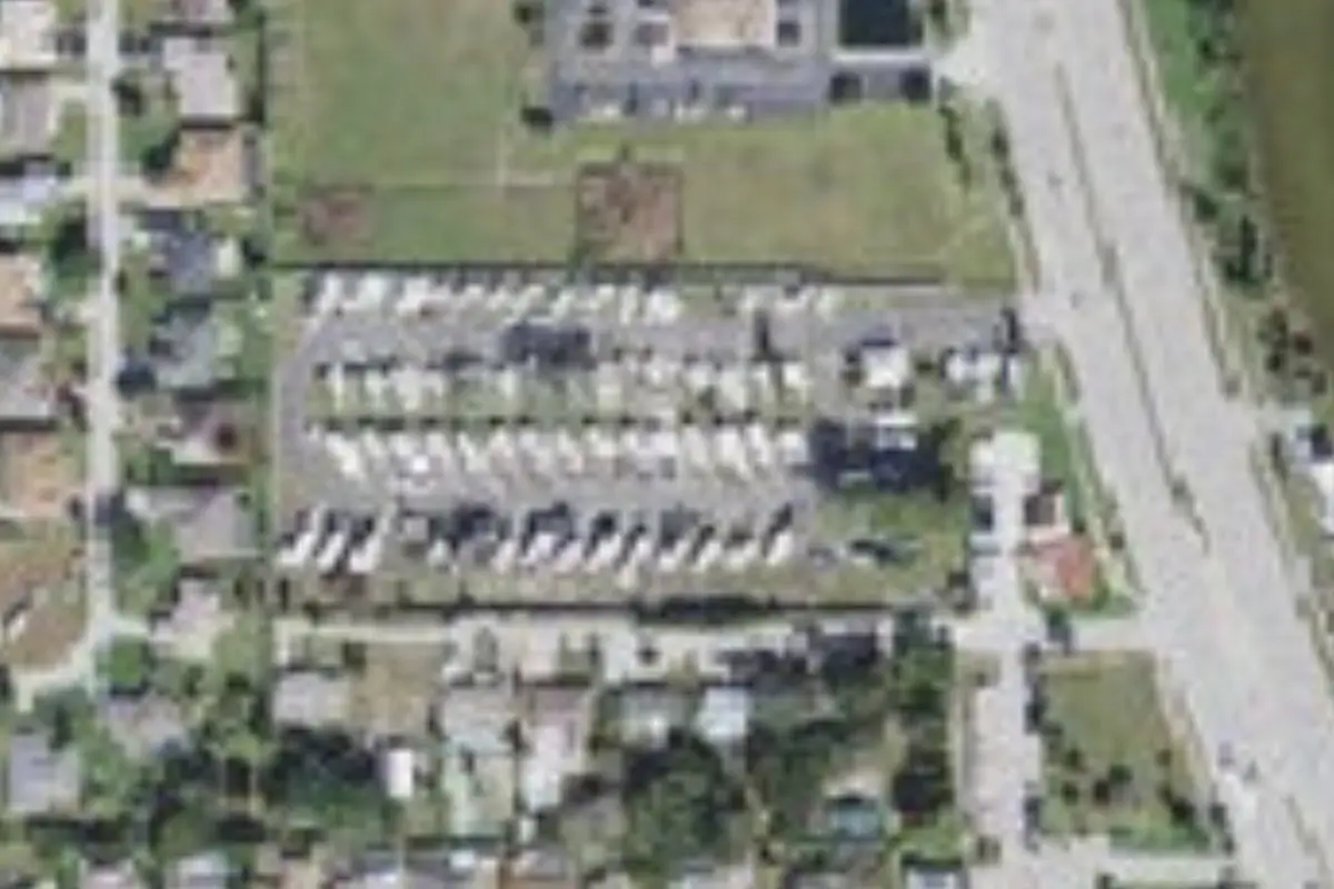 Aerial view of Palm Shores RV Park