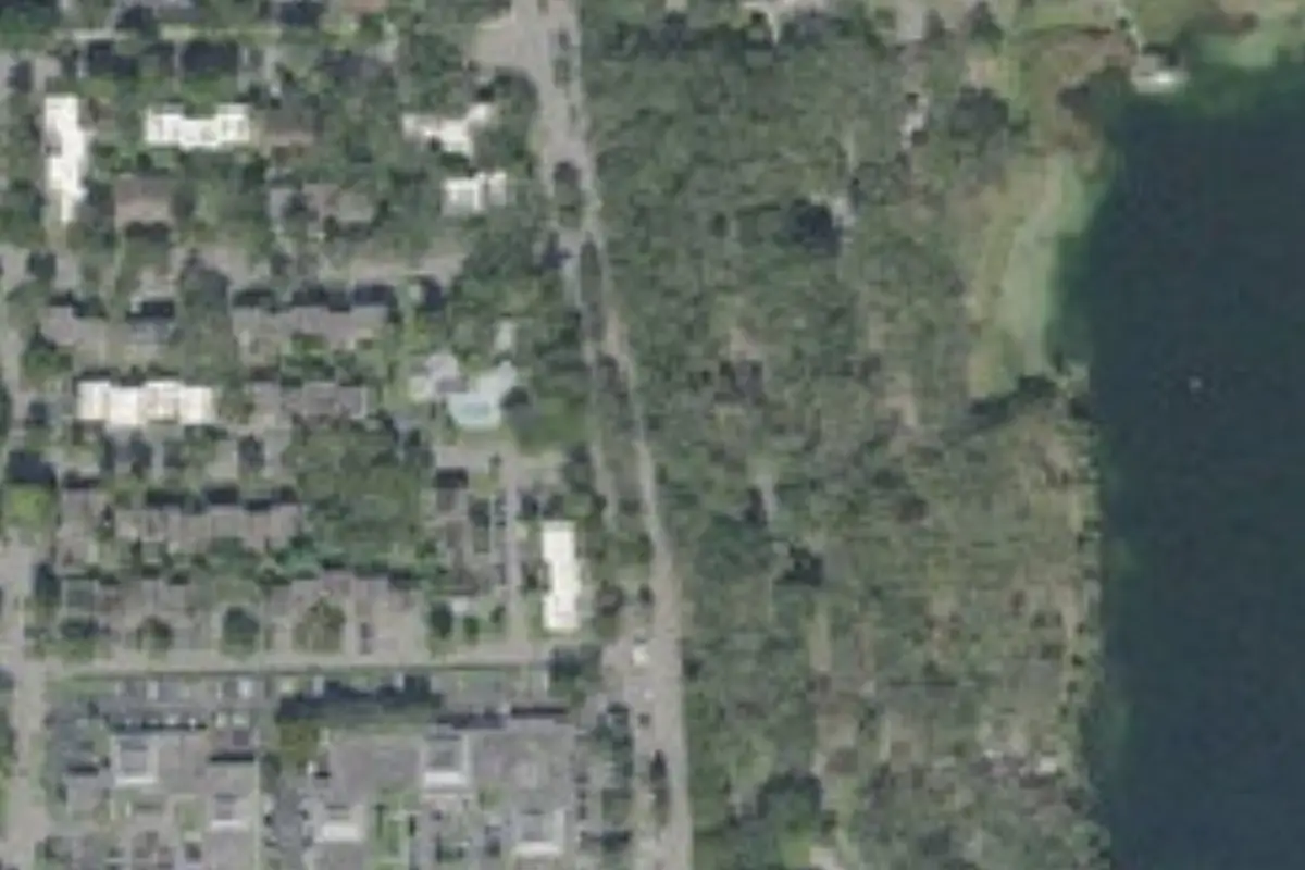 Aerial view of Lake Shore Mobile Home Park