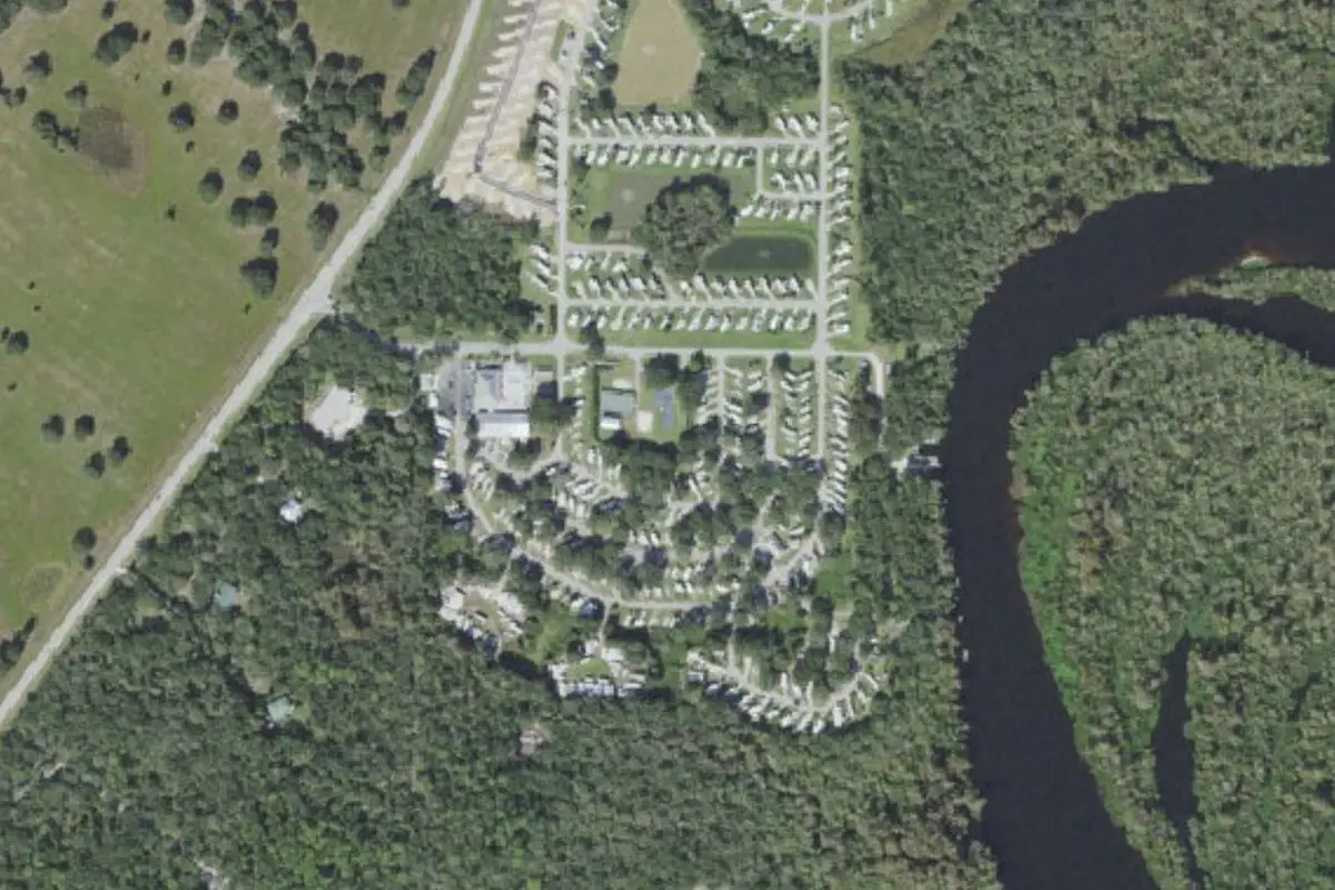 Aerial view of Encore Riverside (Riverside RV Resort and Campground)