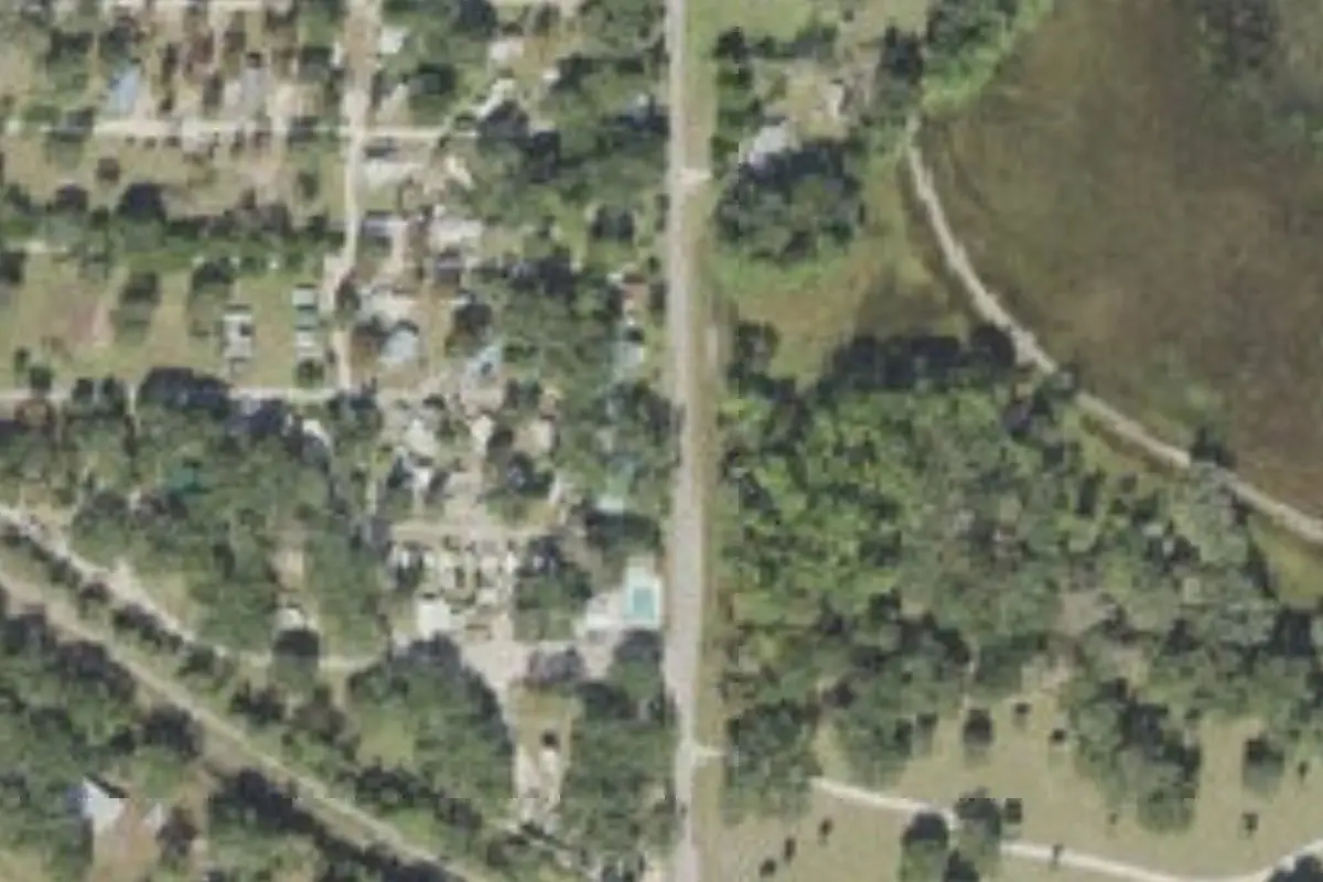 Aerial view of Shady Oaks RV & Mobile Home Park