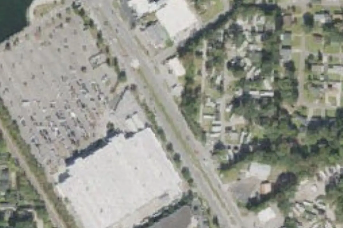 Aerial view of Pine Oaks MHP