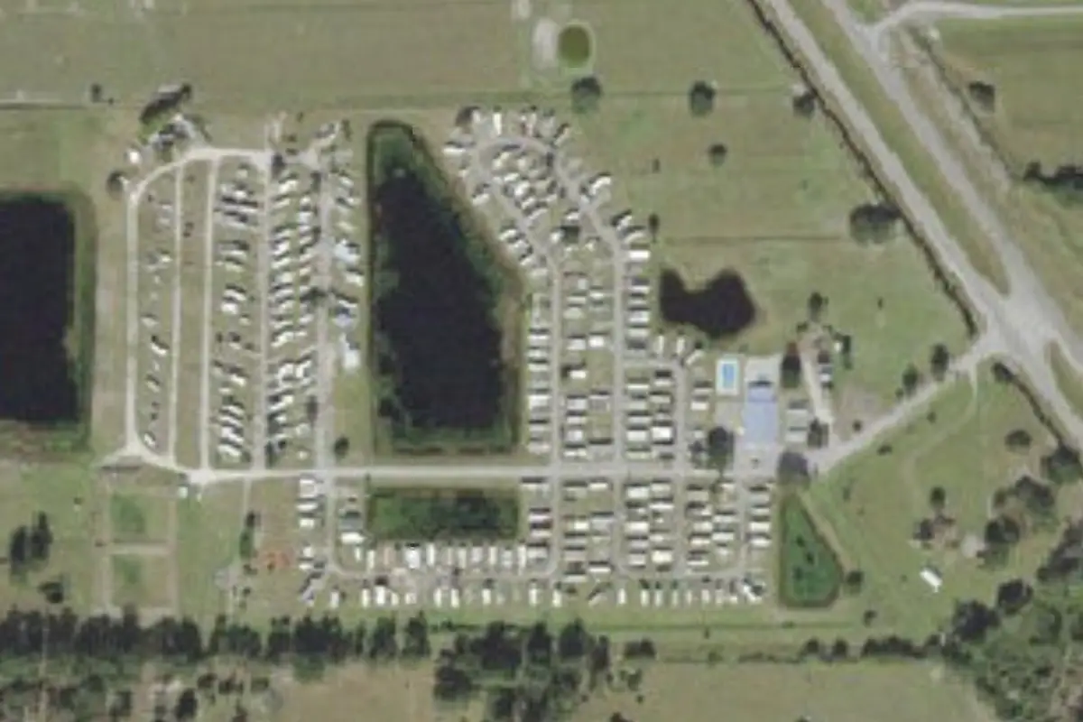 Aerial view of Moore Haven KOA Holiday