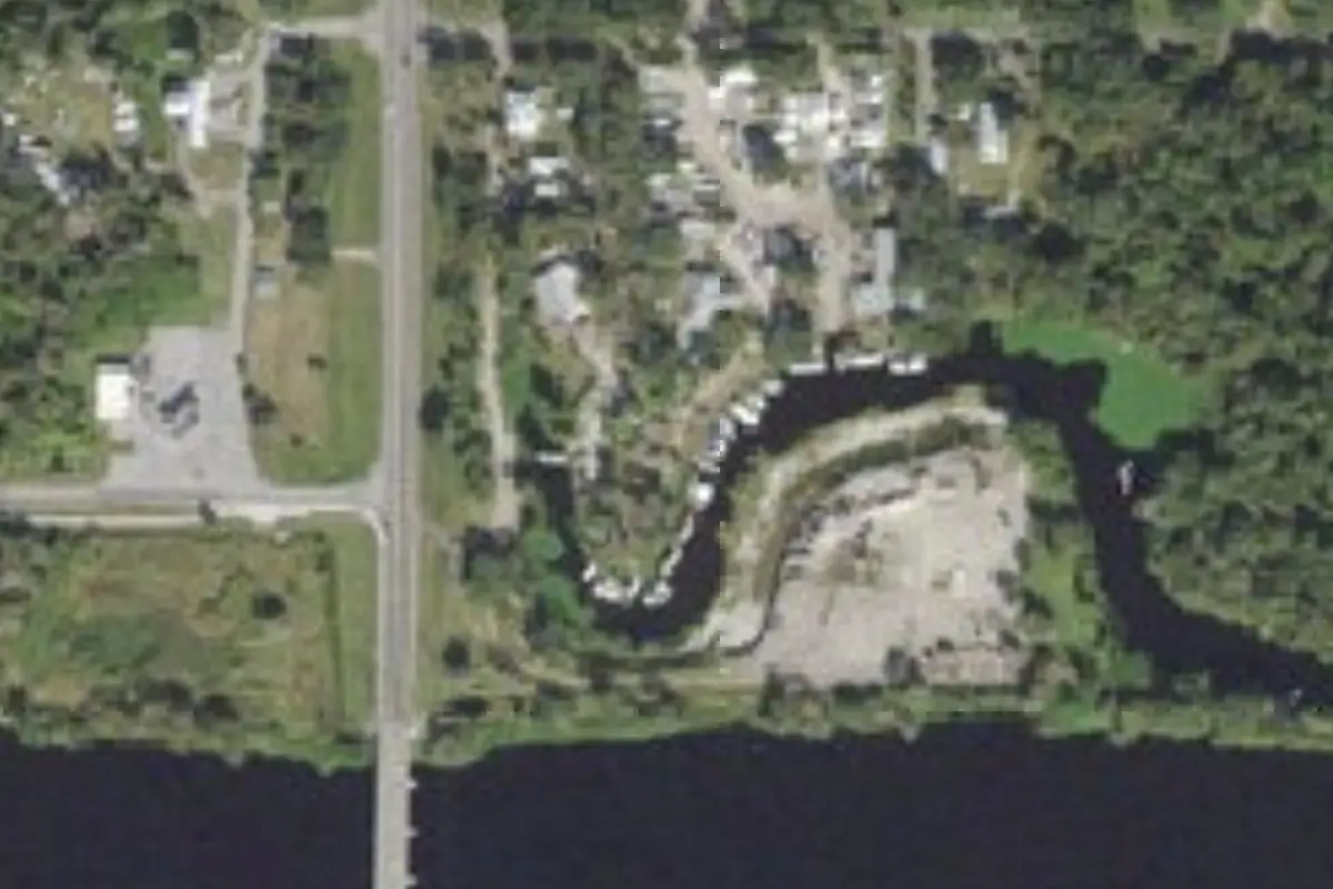 Aerial view of Belle Hatchee Marina