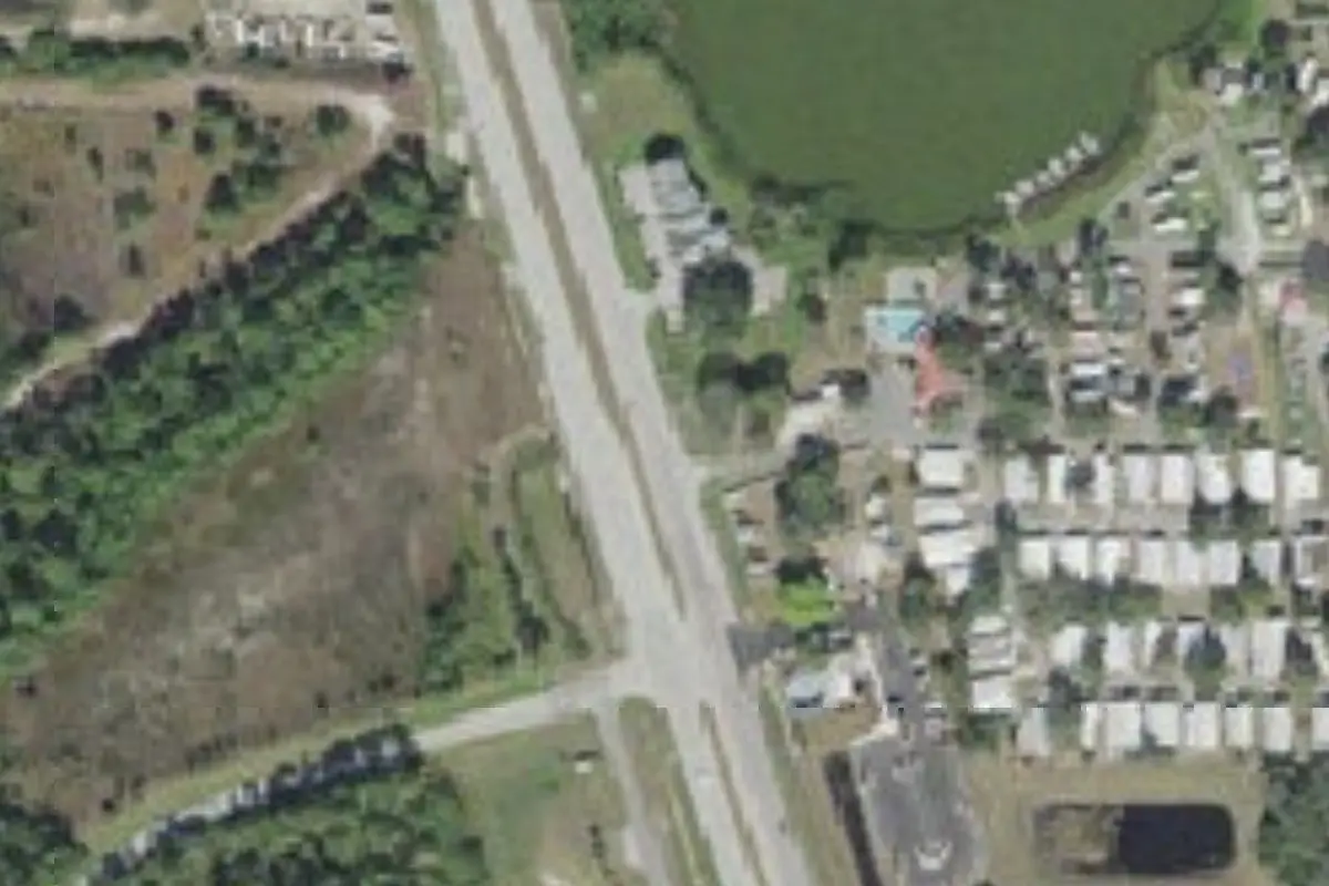 Aerial view of Lake Glenada RV Resort & Mobile Home Park