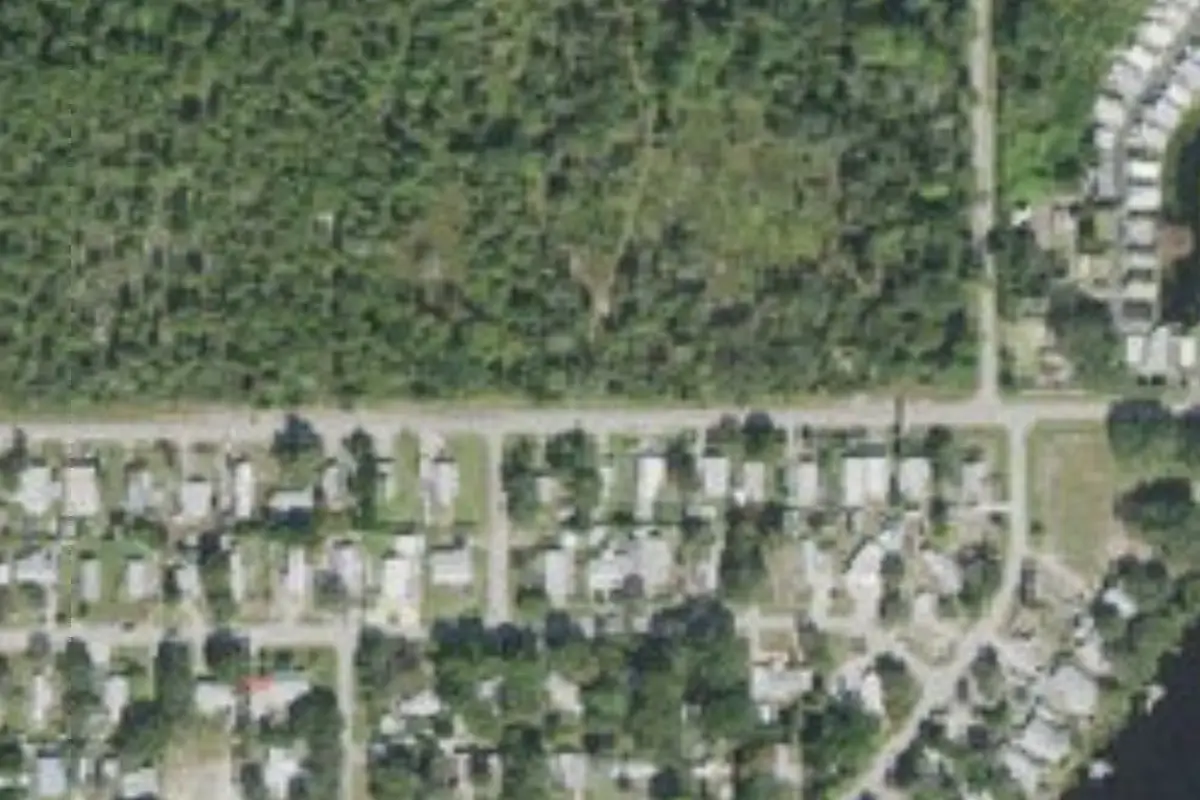 Aerial view of River Oaks RV Resort