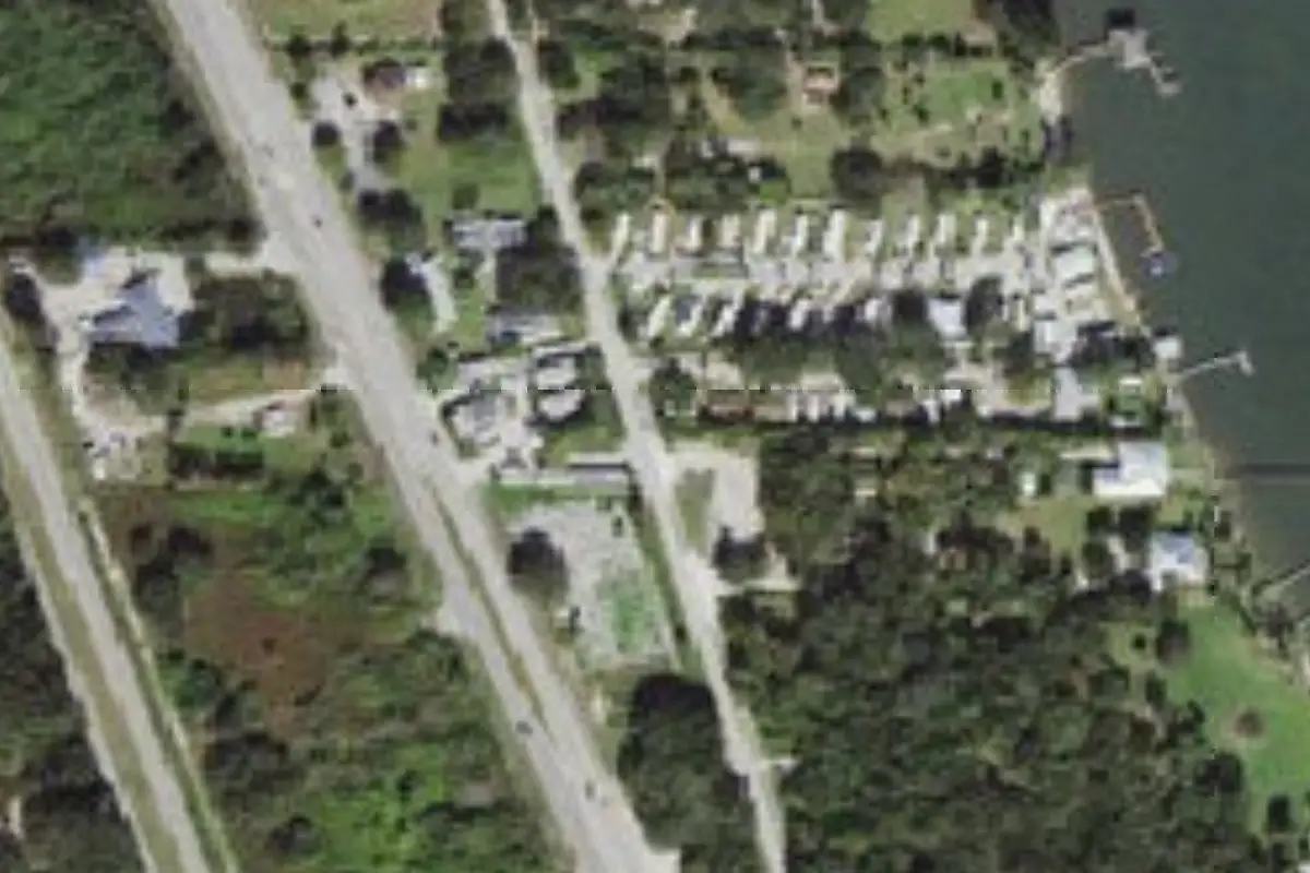 Aerial view of Pelican's Landing Resort and RV Park 55+