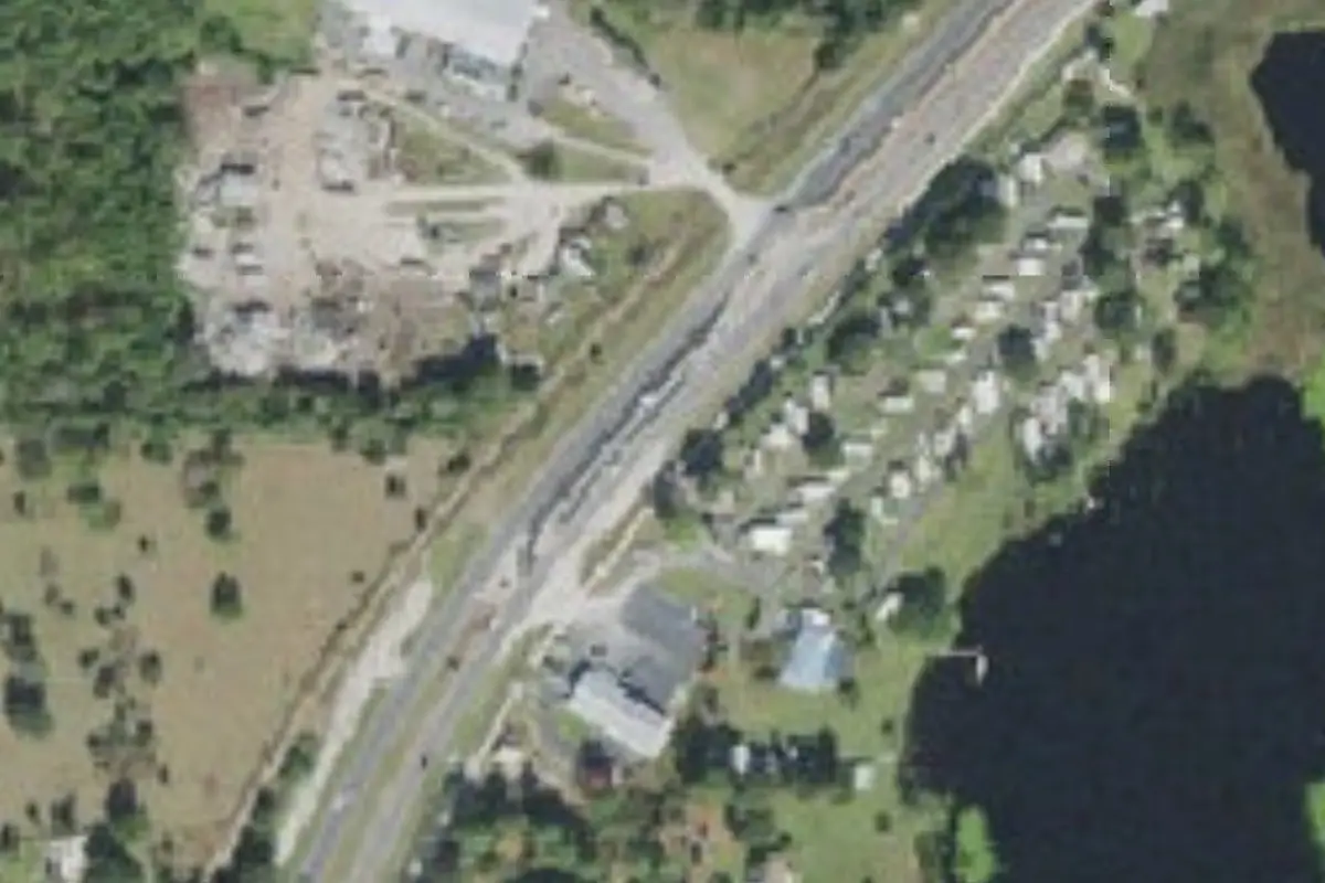 Aerial view of Lakeside RV Park