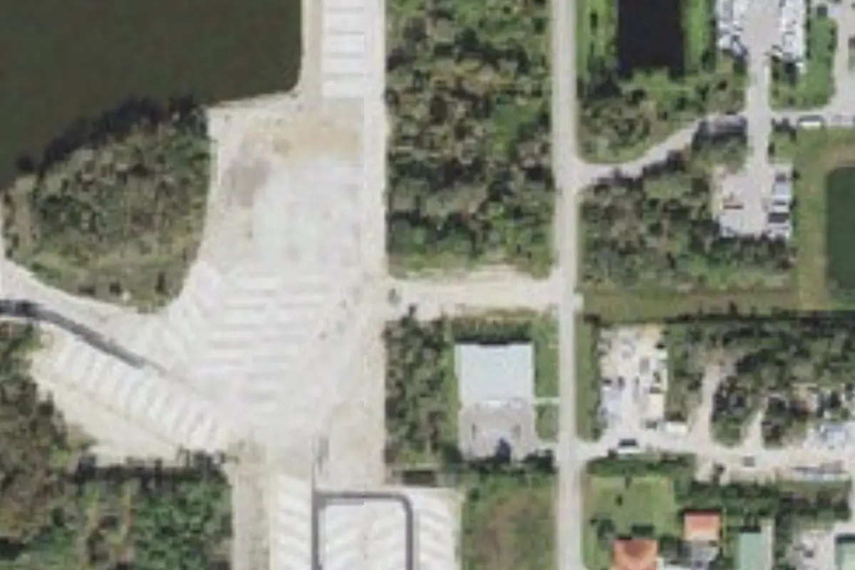Aerial view of Bermuda Lakes RV Resort