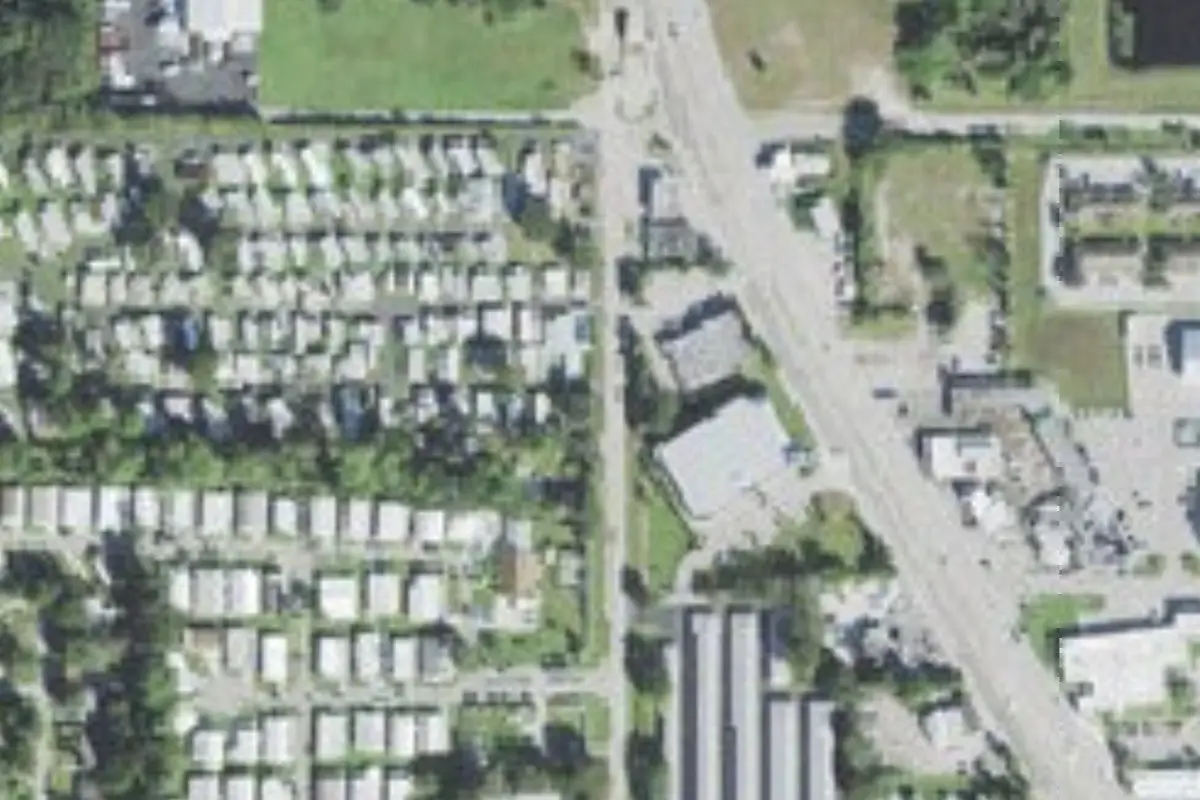 Aerial view of Twin Pines MHC