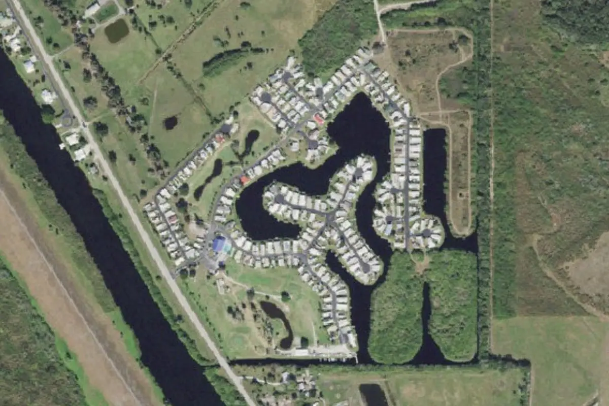 Aerial view of Blue Cypress Golf & RV Resort