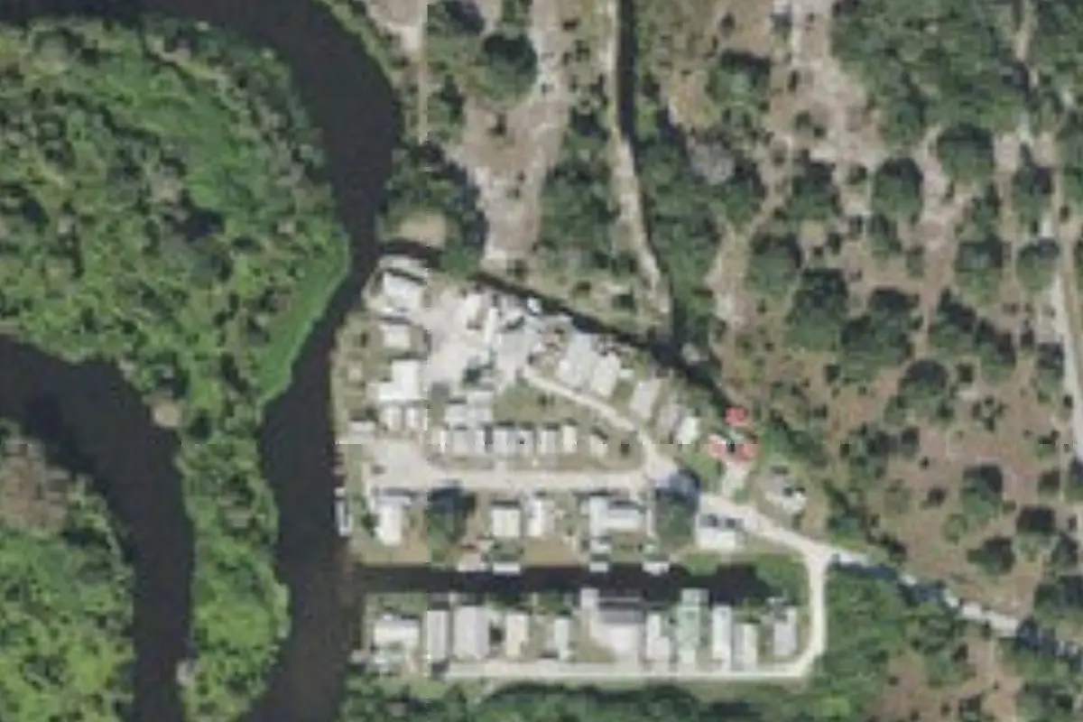 Aerial view of River Bluff RV & Fishing Resort