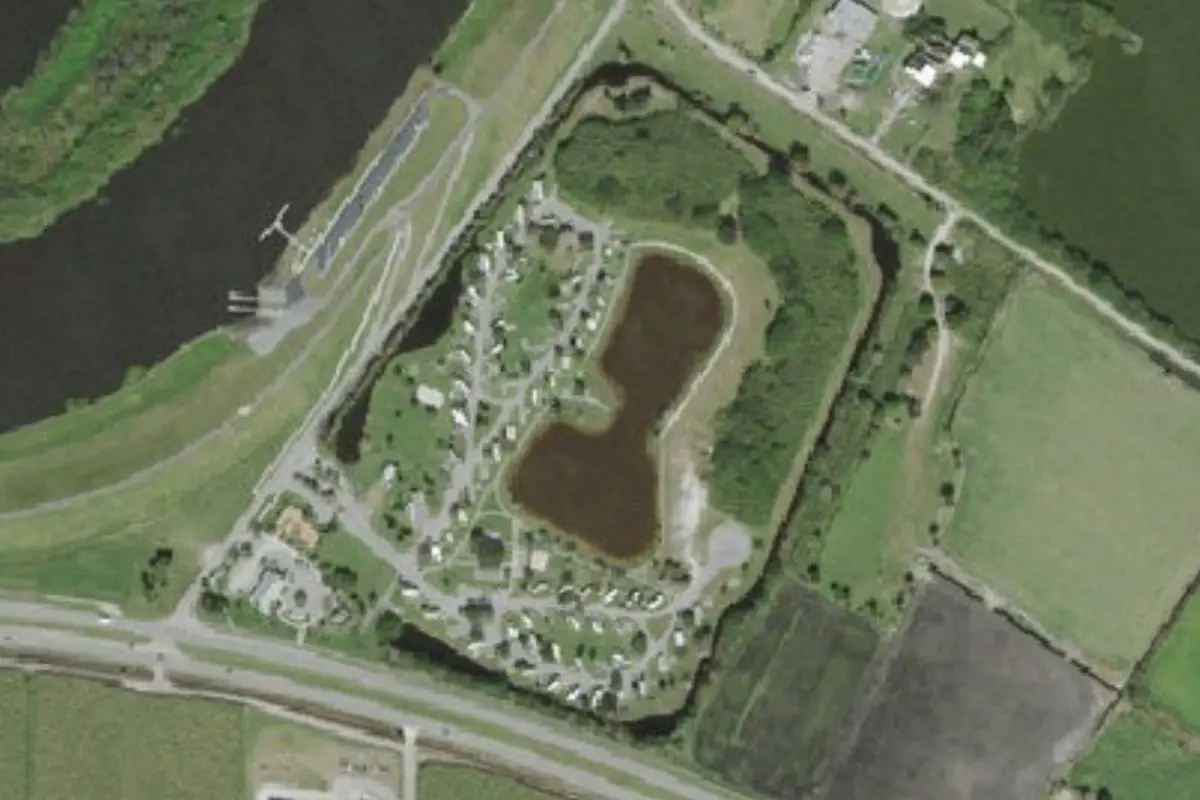 Aerial view of South Bay RV Campground