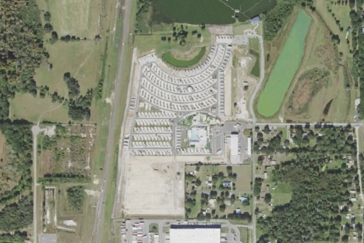 Aerial view of Camp Margaritaville RV Resort & Cabana Cabins Auburndale