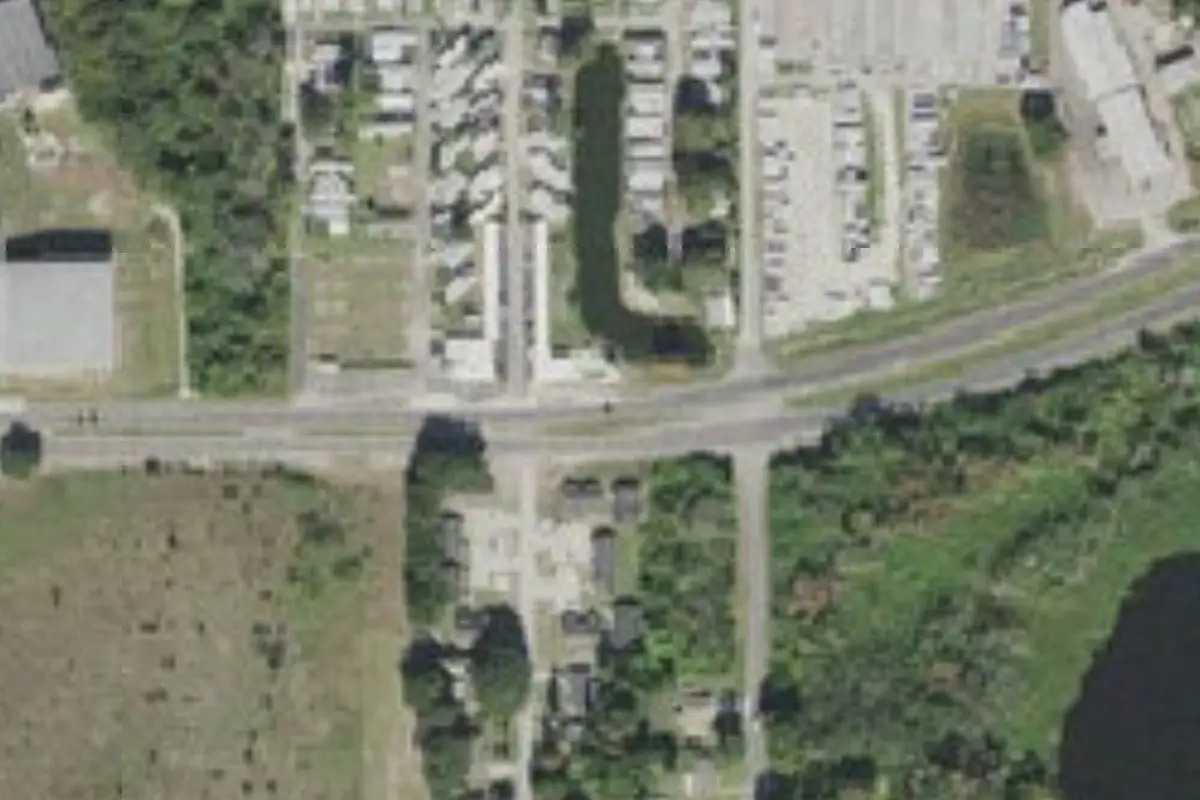 Aerial view of Lake Alfred MHP