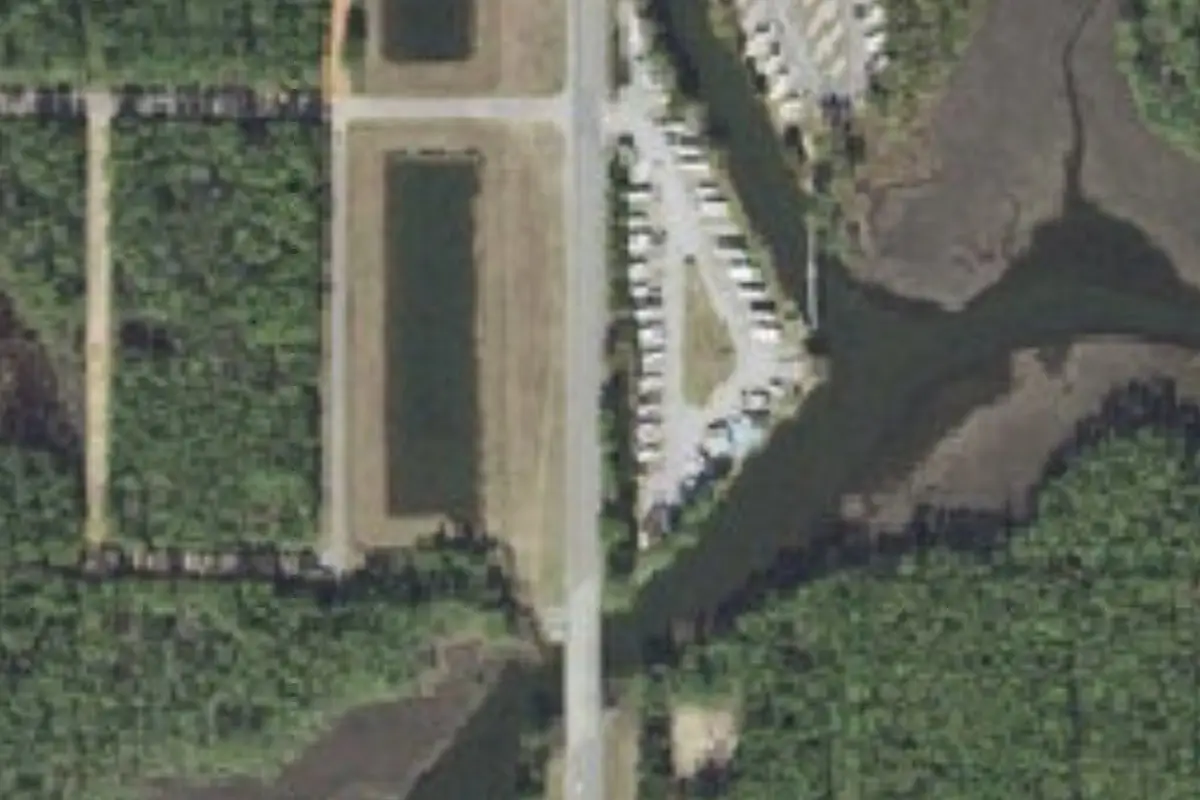 Aerial view of Avalon Landing RV Park