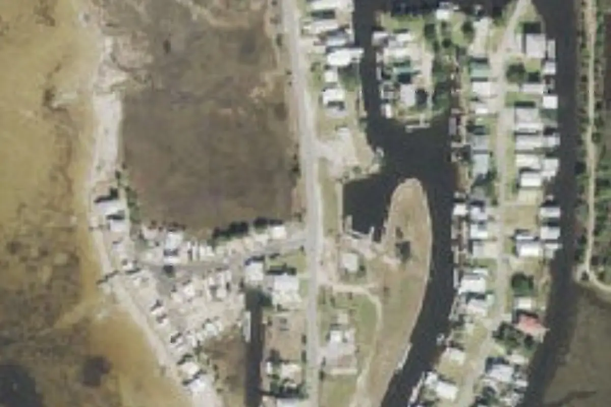 Aerial view of Ms Lynn's Old Pavilion RV Park