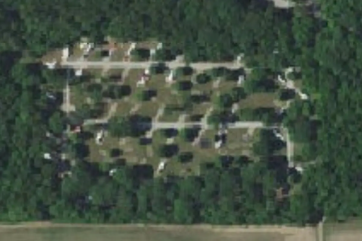 Aerial view of Tippecanoe River State Park