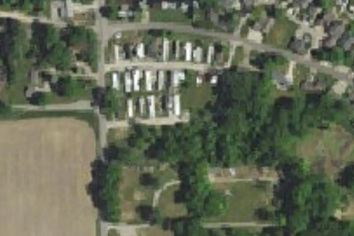 Aerial view of Breezewood RV Camp