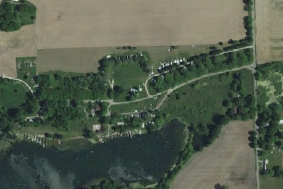 Aerial view of Long Lake Resort