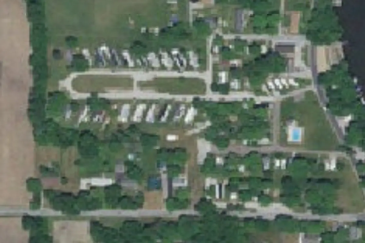Aerial view of Lake Hill Park